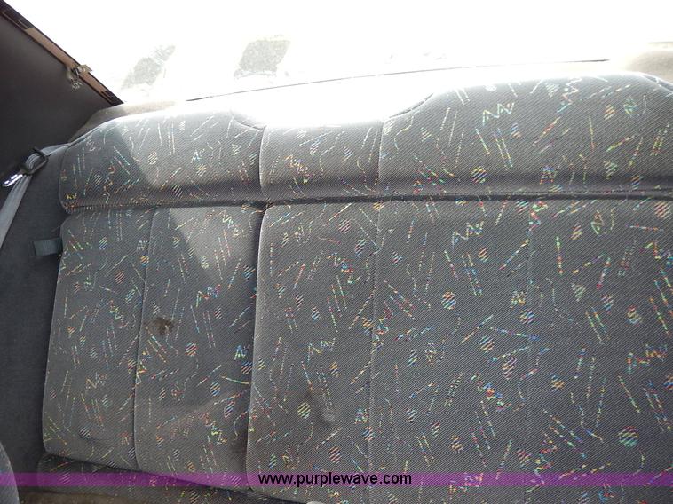 image for item K8894 1999 Dodge Neon