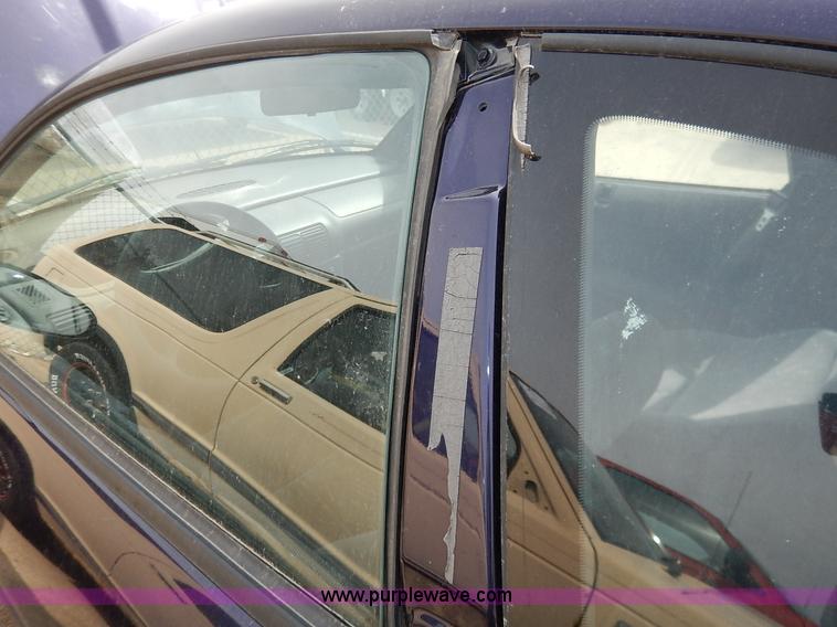 image for item K8894 1999 Dodge Neon