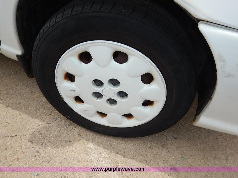 image for item K8895 1998 Dodge Neon