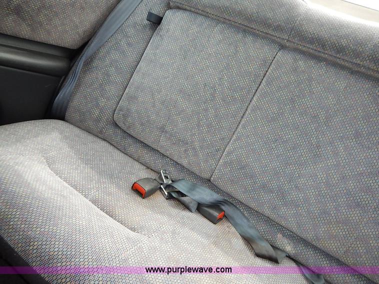 image for item K8895 1998 Dodge Neon