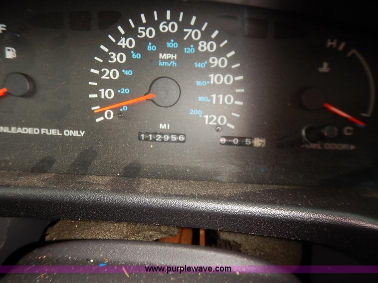 image for item K8895 1998 Dodge Neon