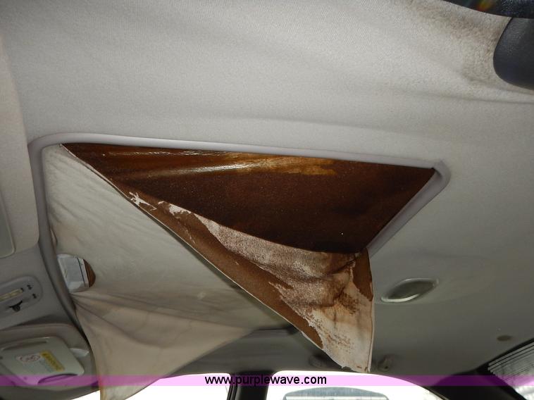 image for item K8895 1998 Dodge Neon