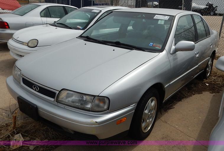 image for item K8896 1995 Infiniti g20