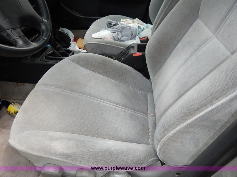 image for item K8896 1995 Infiniti g20