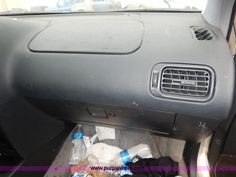 image for item K8896 1995 Infiniti g20