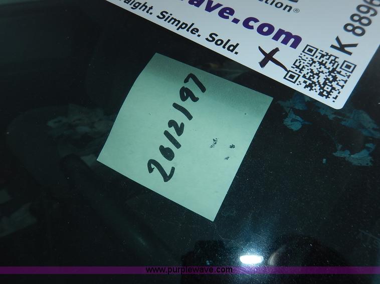 image for item K8896 1995 Infiniti g20