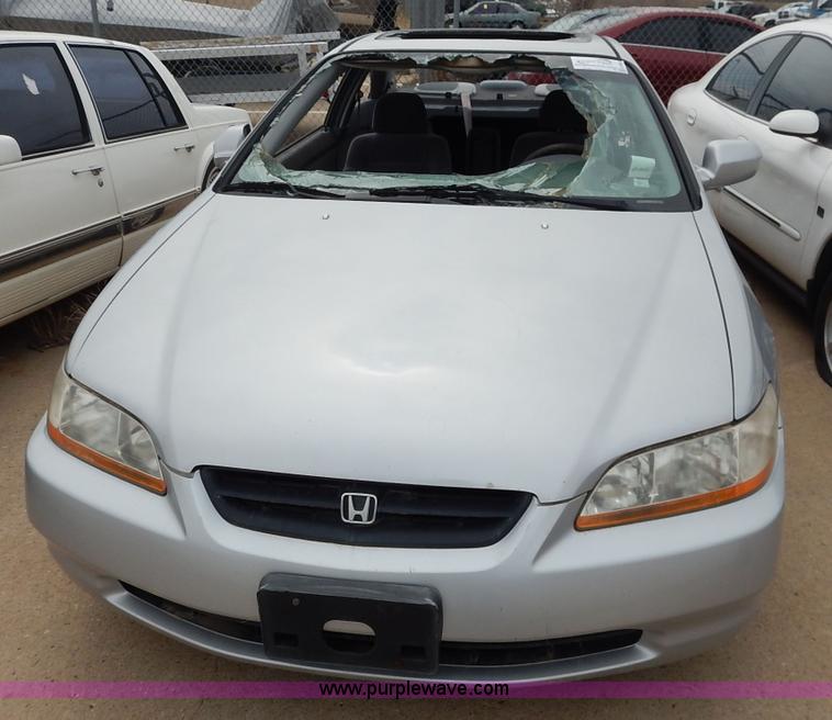 image for item K8899 2000 Honda Accord
