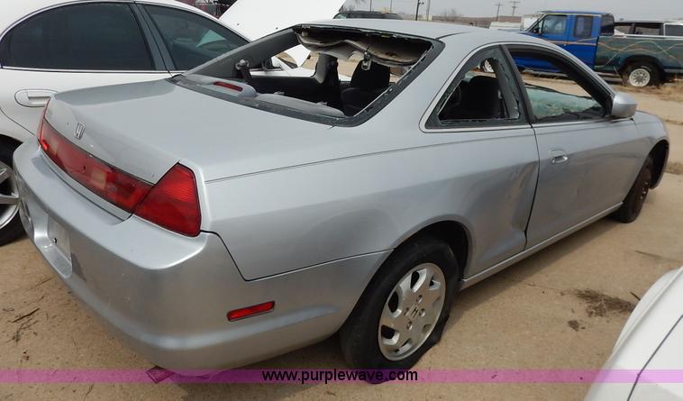image for item K8899 2000 Honda Accord