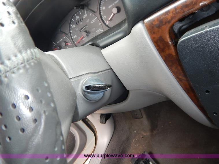 image for item K8900 2000 Mercury Sable