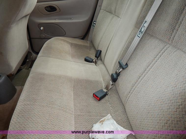 image for item K8901 1999 Ford Contour