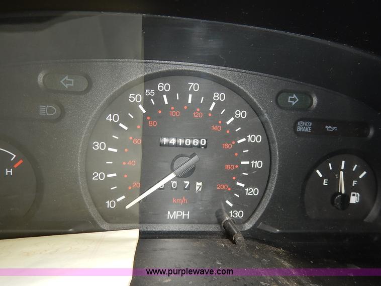 image for item K8901 1999 Ford Contour