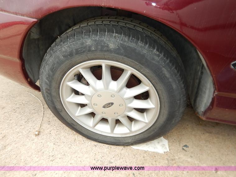 image for item K8901 1999 Ford Contour