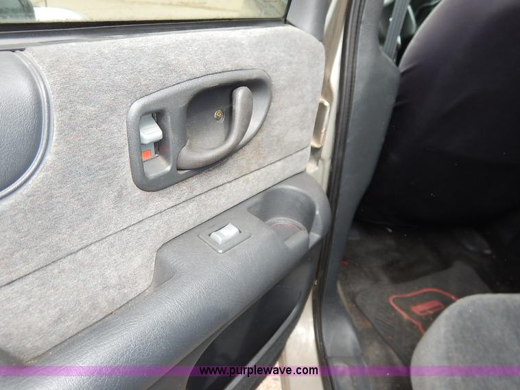 image for item K8904 2002 Chevrolet Blazer