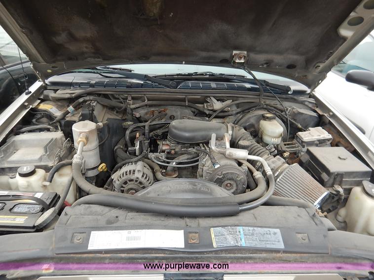 image for item K8904 2002 Chevrolet Blazer