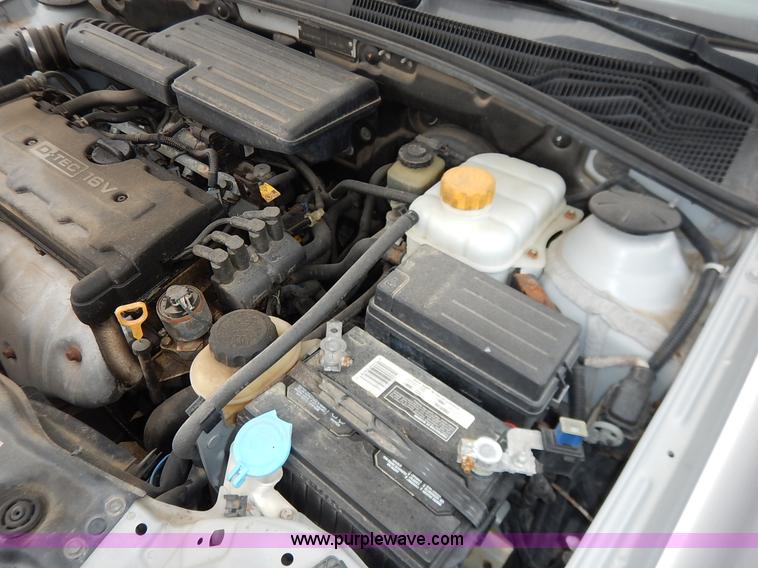 image for item K8906 2006 Suzuki Forenza