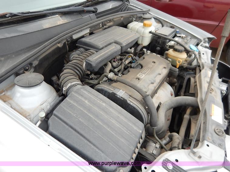 image for item K8906 2006 Suzuki Forenza