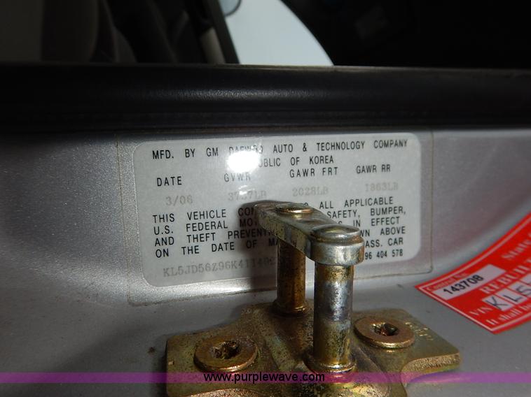 image for item K8906 2006 Suzuki Forenza