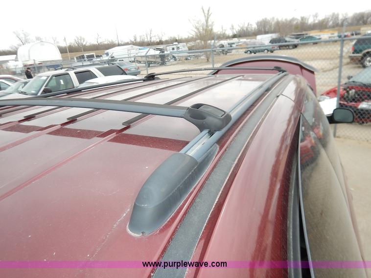 image for item K8907 2001 Chrysler Town & Country LX