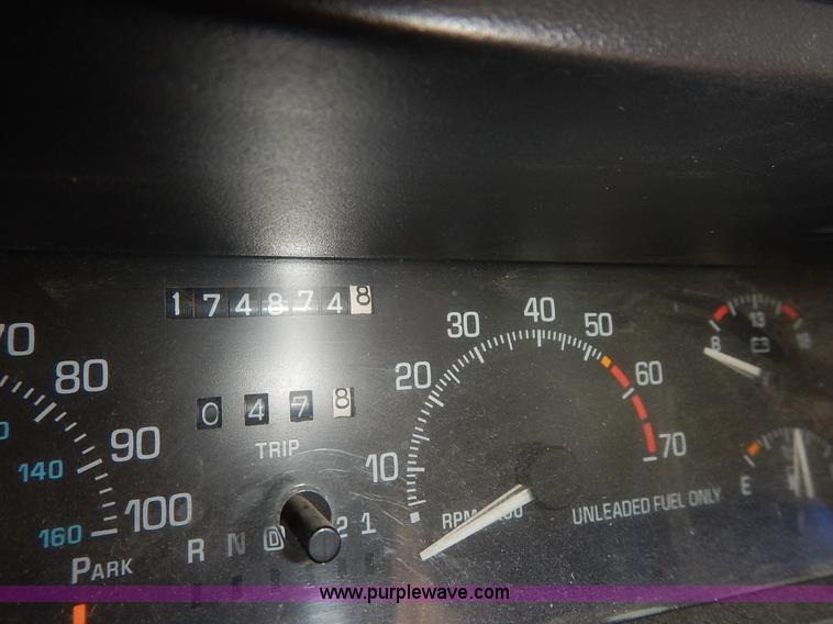 image for item K8909 1991 Buick Park Avenue