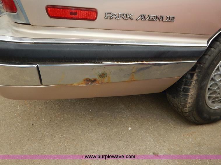 image for item K8909 1991 Buick Park Avenue