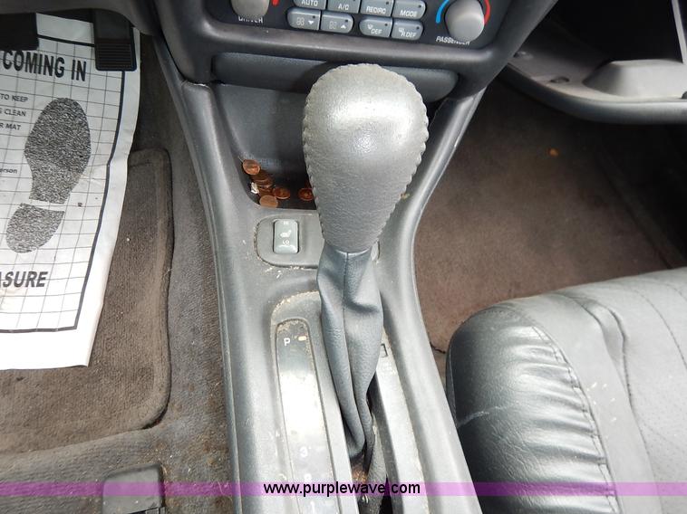 image for item K8910 1999 Pontiac Grand Prix