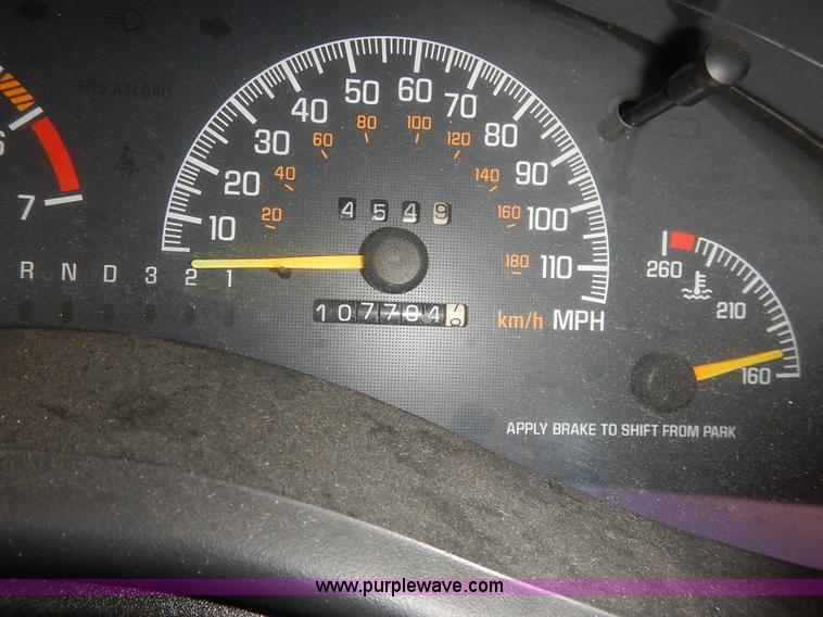 image for item K8910 1999 Pontiac Grand Prix