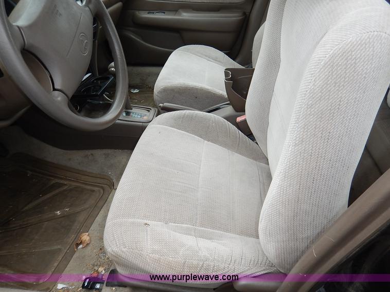 image for item K8912 1997 Toyota Corolla