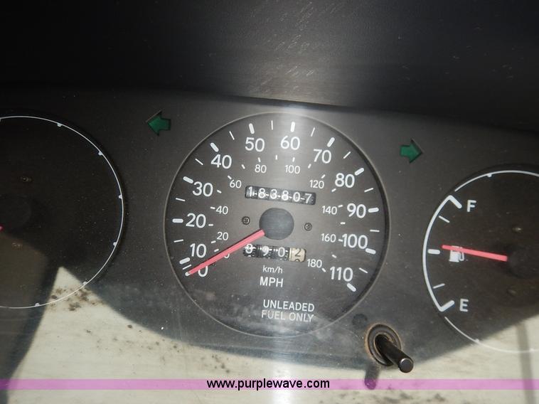 image for item K8912 1997 Toyota Corolla