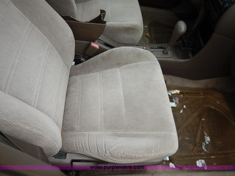 image for item K8912 1997 Toyota Corolla