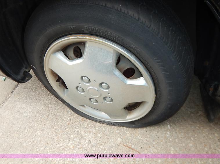 image for item K8912 1997 Toyota Corolla