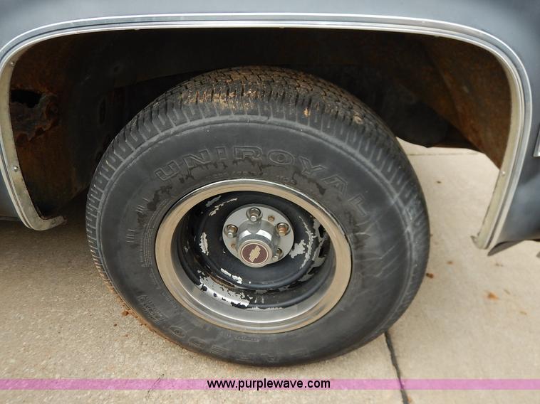 image for item K8913 1987 Chevrolet Silverado R10