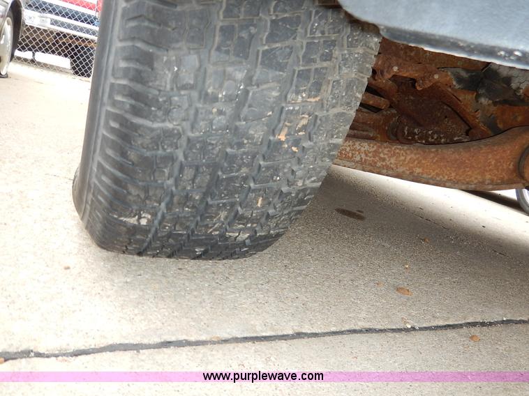 image for item K8913 1987 Chevrolet Silverado R10