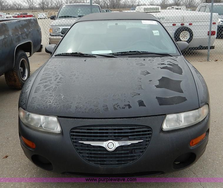 image for item K8914 2000 Chrysler Sebring LX