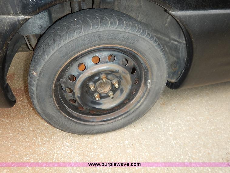 image for item K8914 2000 Chrysler Sebring LX