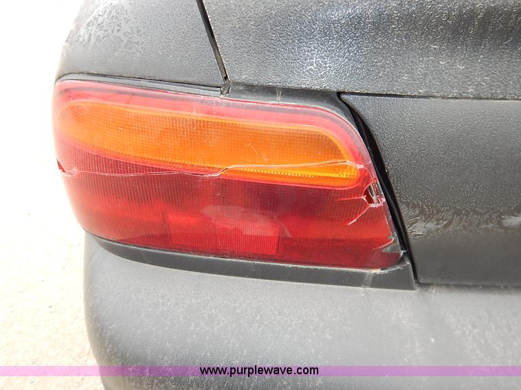 image for item K8914 2000 Chrysler Sebring LX