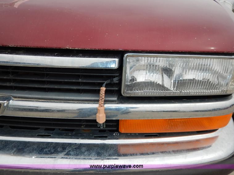 image for item K8917 1998 Chevrolet Blazer SUV