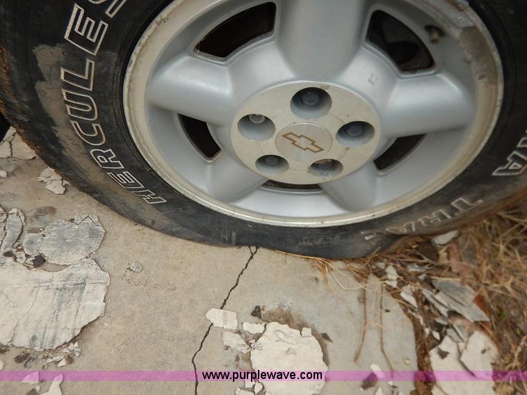 image for item K8917 1998 Chevrolet Blazer SUV