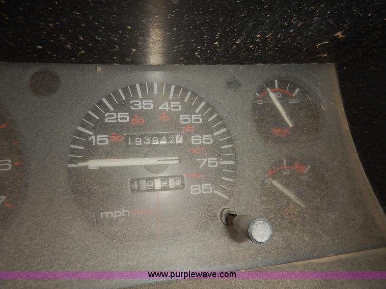 image for item K8921 1990 Jeep Wagoneer SUV