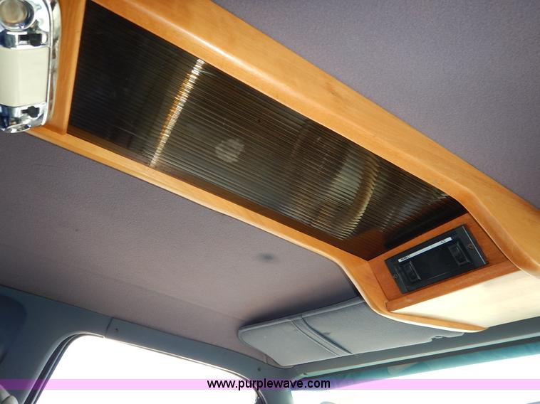 image for item K8922 1993 Ford F150 XL SuperCab pickup truck