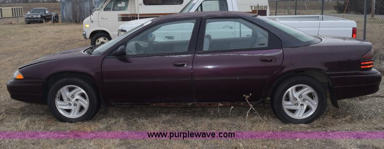 image for item K8924 1995 Dodge Intrepid