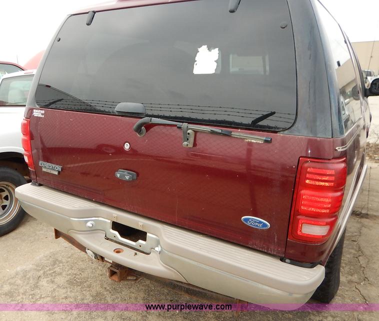 image for item K8928 1997 Ford Expedition SUV