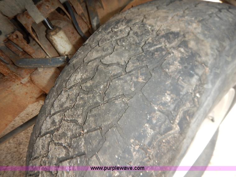 image for item K8928 1997 Ford Expedition SUV