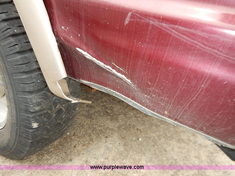 image for item K8928 1997 Ford Expedition SUV