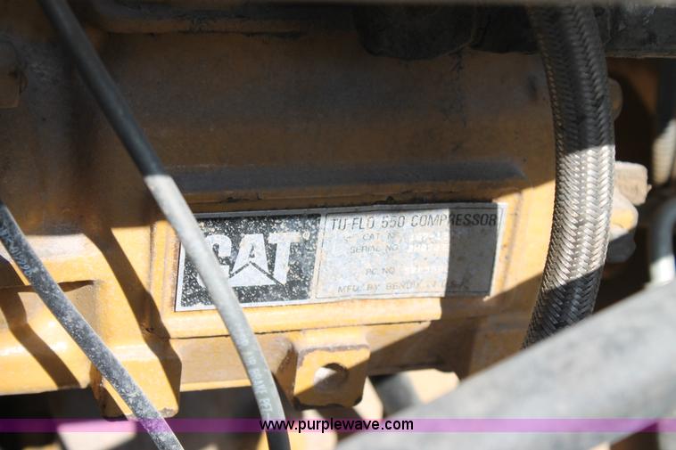 image for item AO9538 2003 Freightliner Columbia semi truck