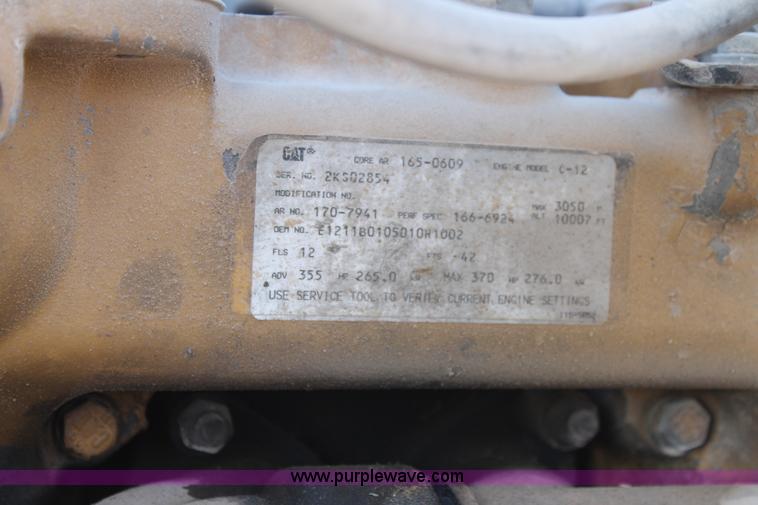 image for item AO9539 1999 Peterbilt 377 semi truck