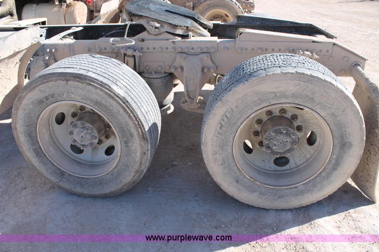 image for item AO9540 2003 Freightliner Century Class ST120 semi truck