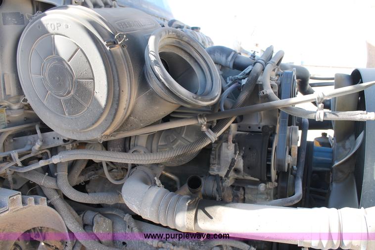 image for item AO9540 2003 Freightliner Century Class ST120 semi truck