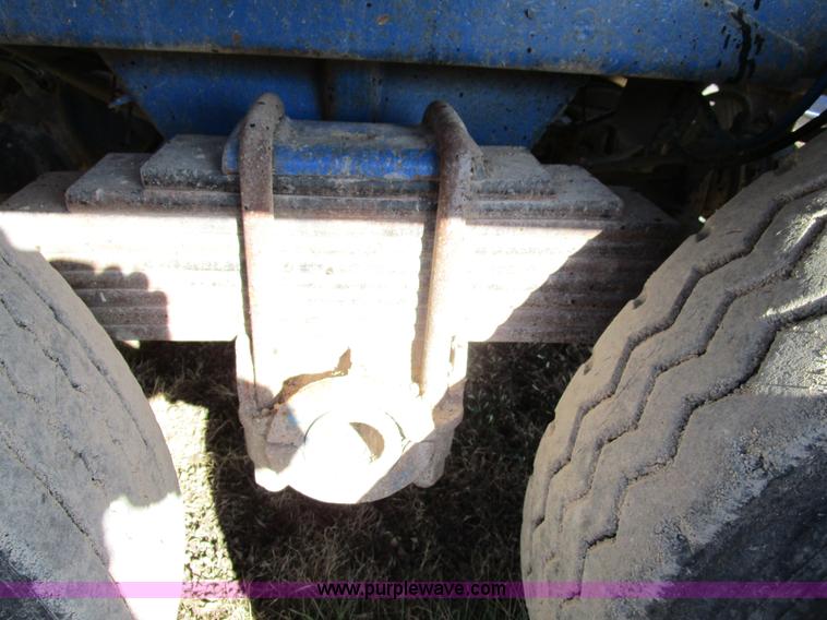 image for item D2353 2005 shop built tank trailer