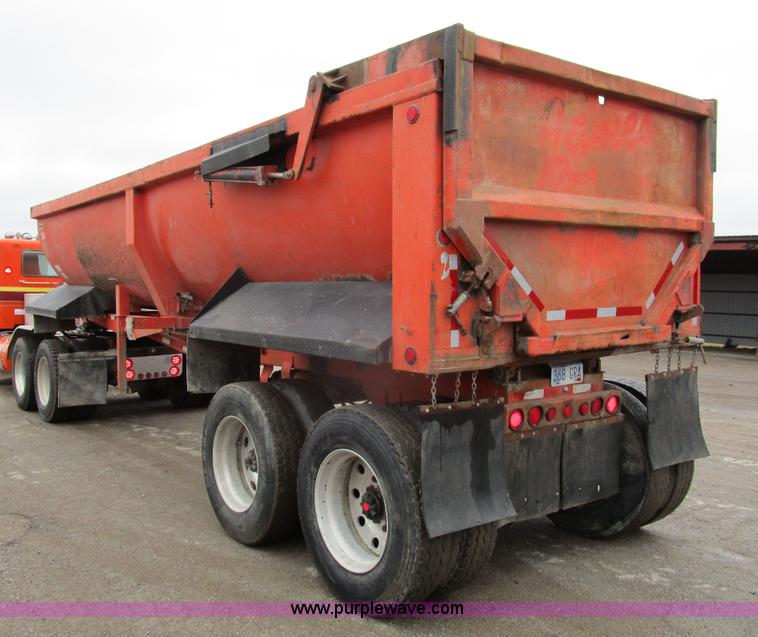 image for item D2368 1999 Clement end dump trailer