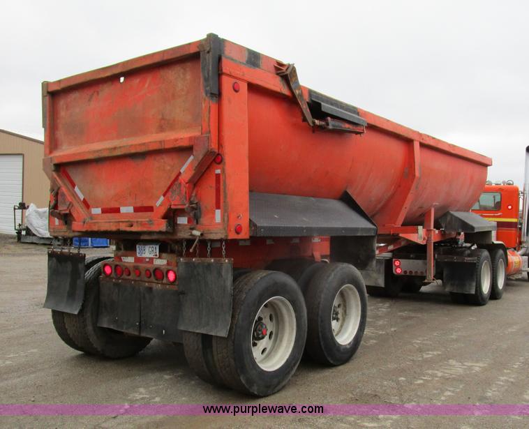 image for item D2368 1999 Clement end dump trailer